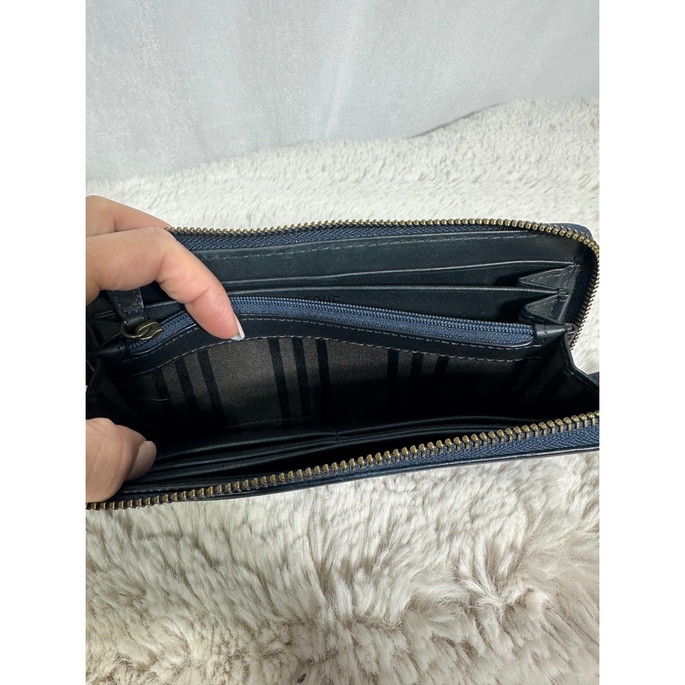 Frye Melissa Zip Around Leather Wallet Navy Slate Blue Whipstitch Continental - Picture 5 of 7